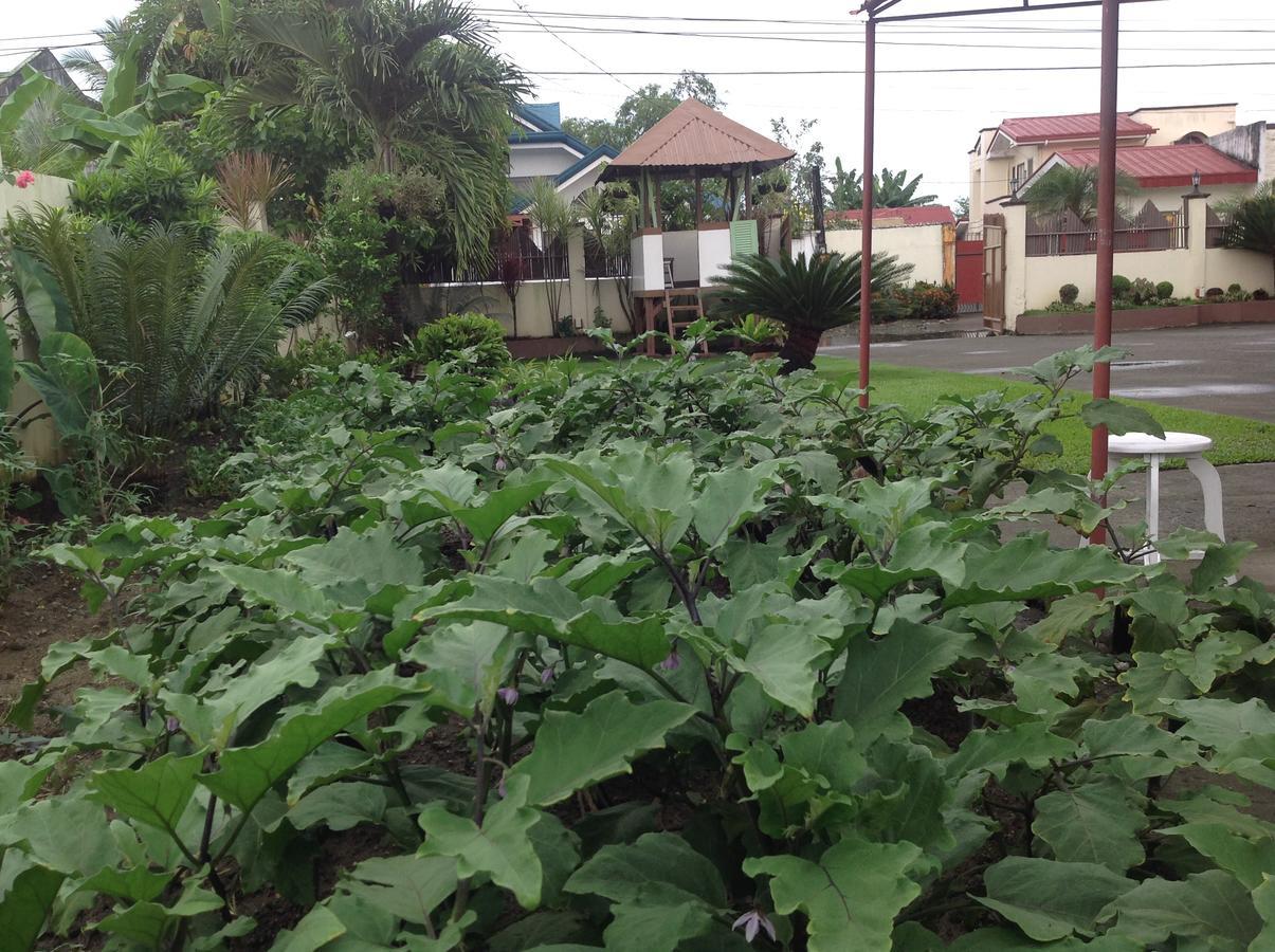 Danel Pensionne House Tacloban Exterior foto
