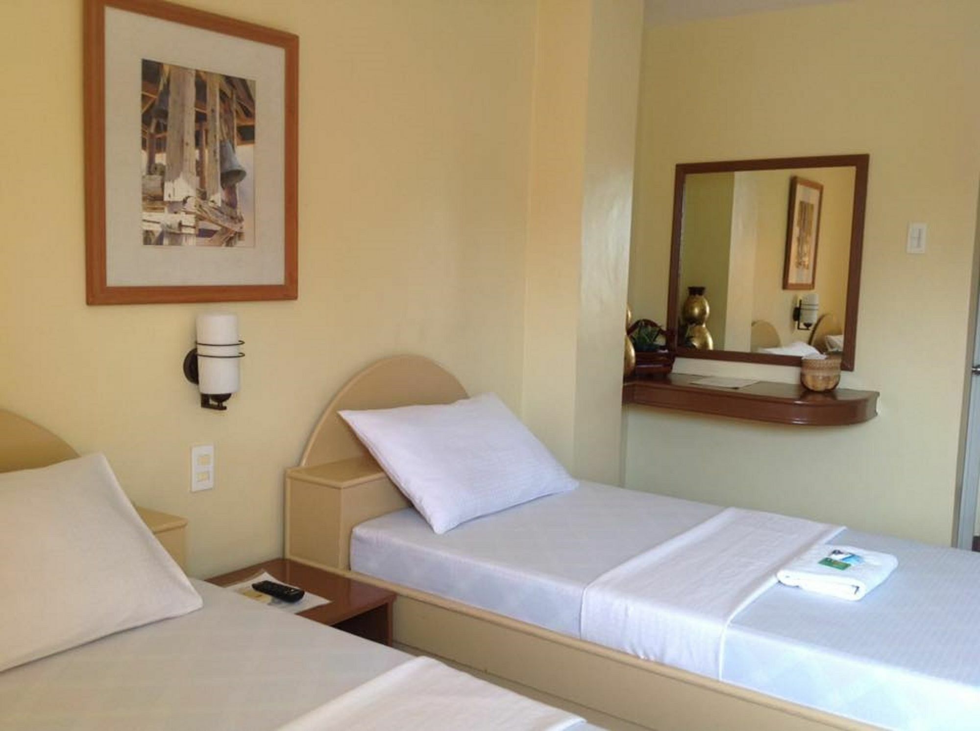 Danel Pensionne House Tacloban Exterior foto